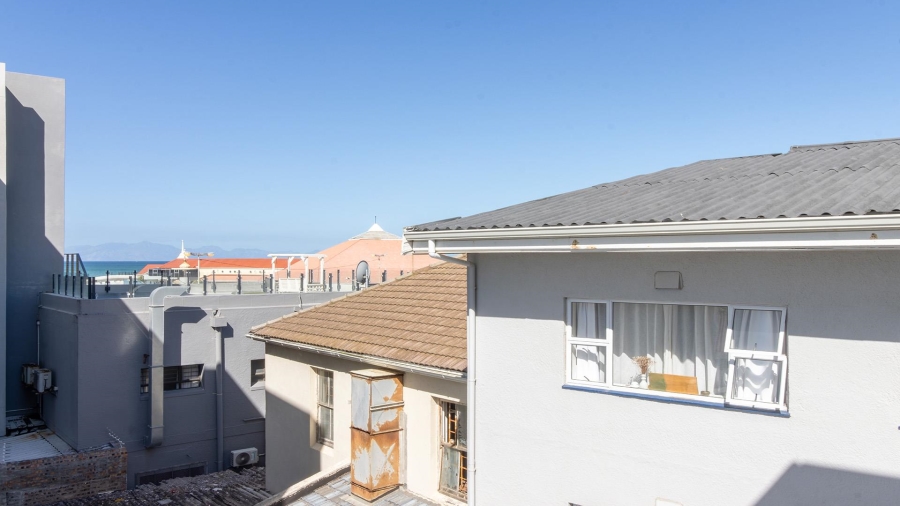 2 Bedroom Property for Sale in Muizenberg Western Cape